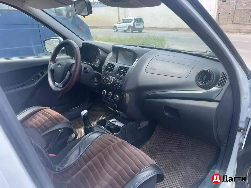 LADA (ВАЗ) Kalina, 2013 года