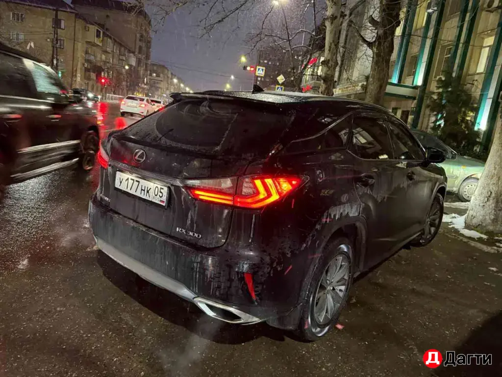 Lexus RX, 2019 года