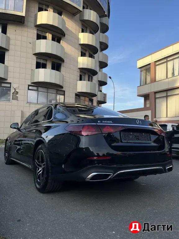 Mercedes-Benz E-Класс, 2024 года