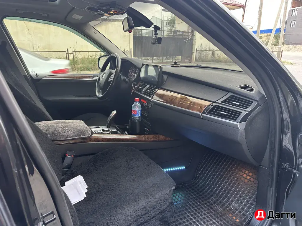 BMW X5, 2008 года