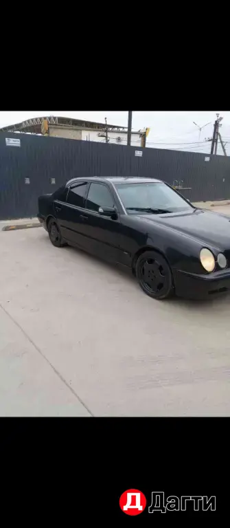 Mercedes-Benz E-Класс, 2001 года