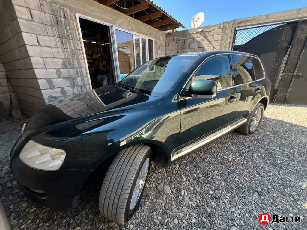 Volkswagen Touareg, 2003 года