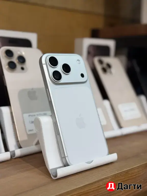 iPhone 17 pro max