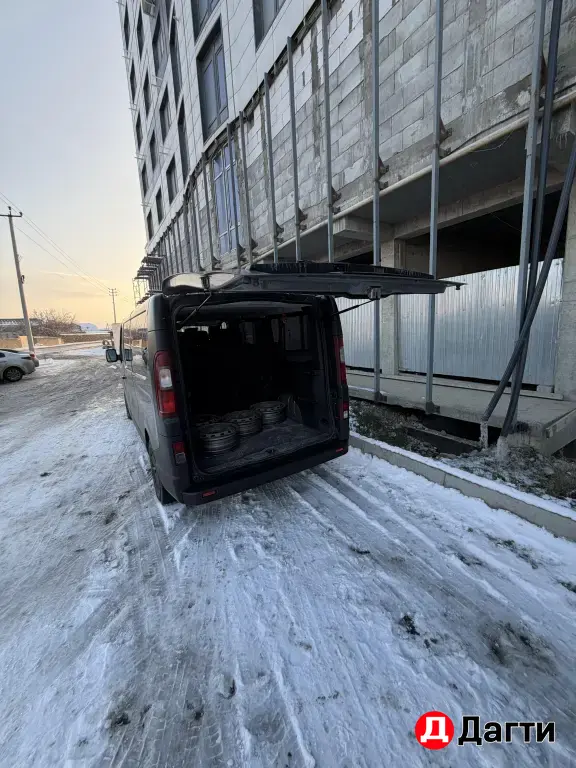 Opel Vivaro, 2017 года