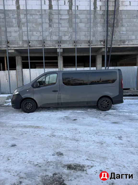 Opel Vivaro, 2017 года