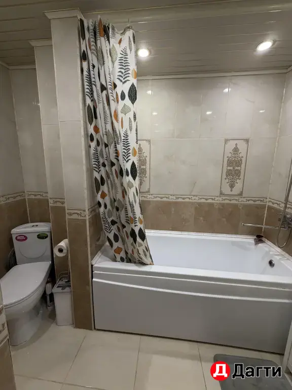 Продаётся 3 комнатная 5 этаж 10 дома