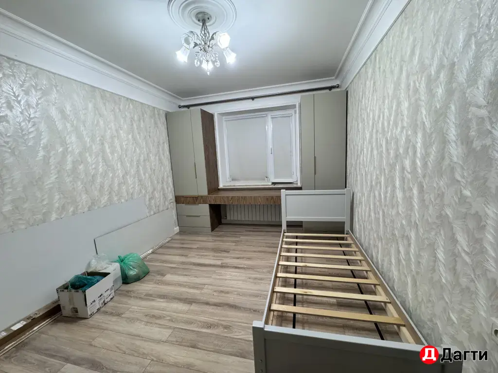 кровати 2 шт. новые 90/200