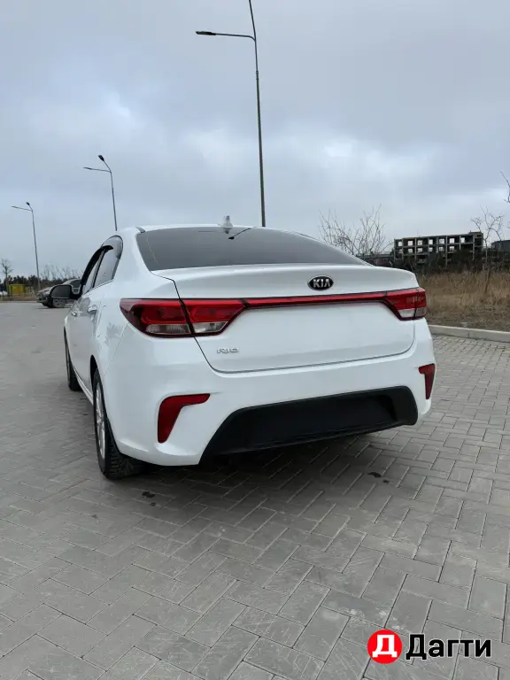 Kia Rio, 2017 года
