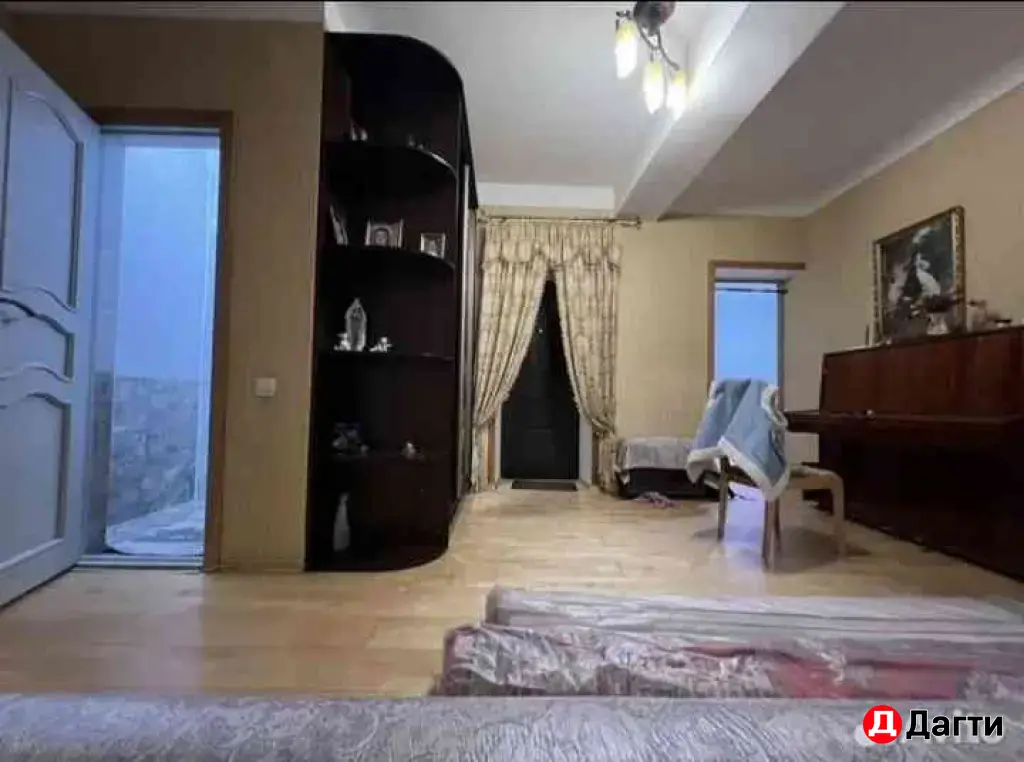 4-к квартира, 112 м², 2/9 эт