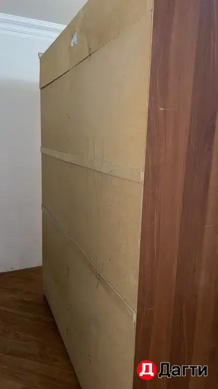 Шкаф распашный