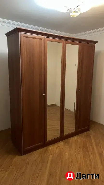 Шкаф распашный