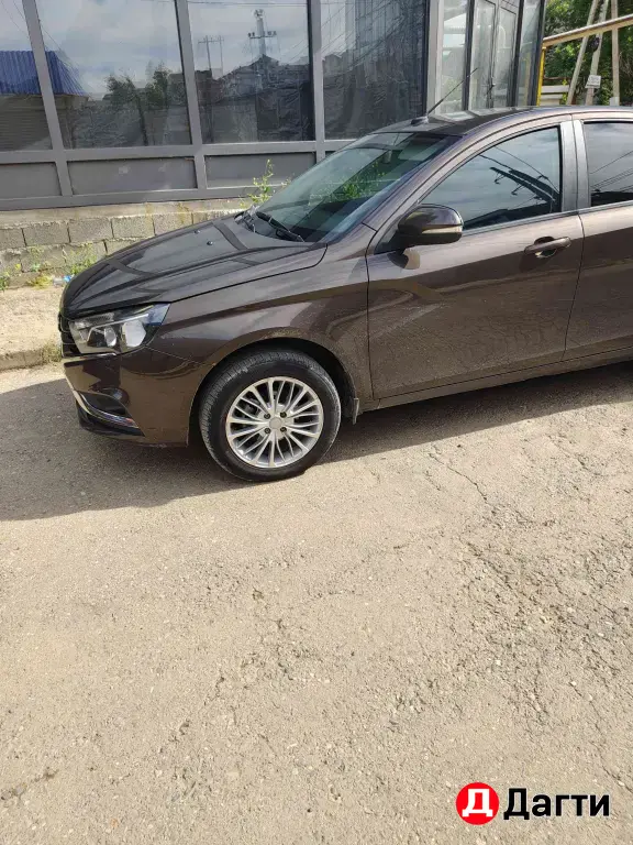 LADA (ВАЗ) Vesta, 2018 года
