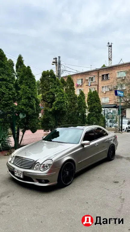 Mercedes-Benz E-Класс, 2004 года