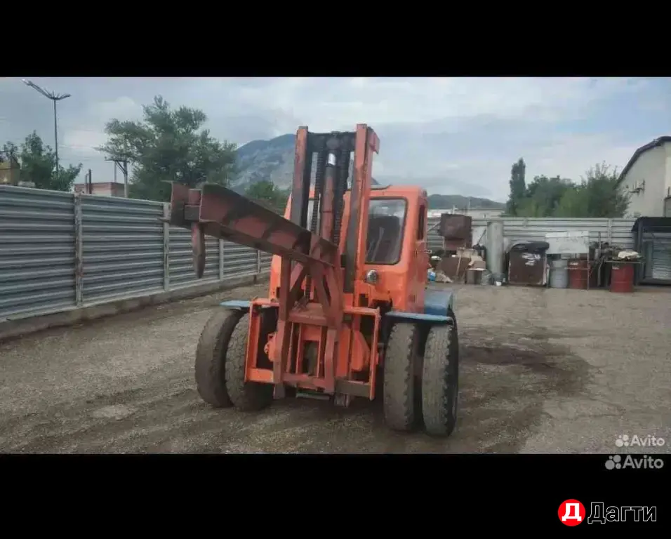 львовский погрузчик