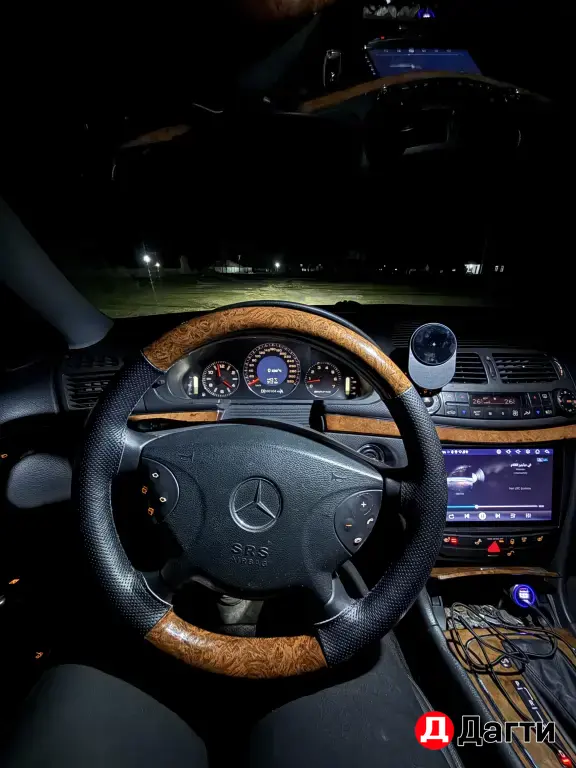 Mercedes-Benz E-Класс, 2004 года