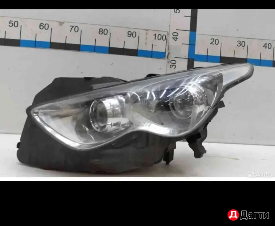 фара на infiniti FX35