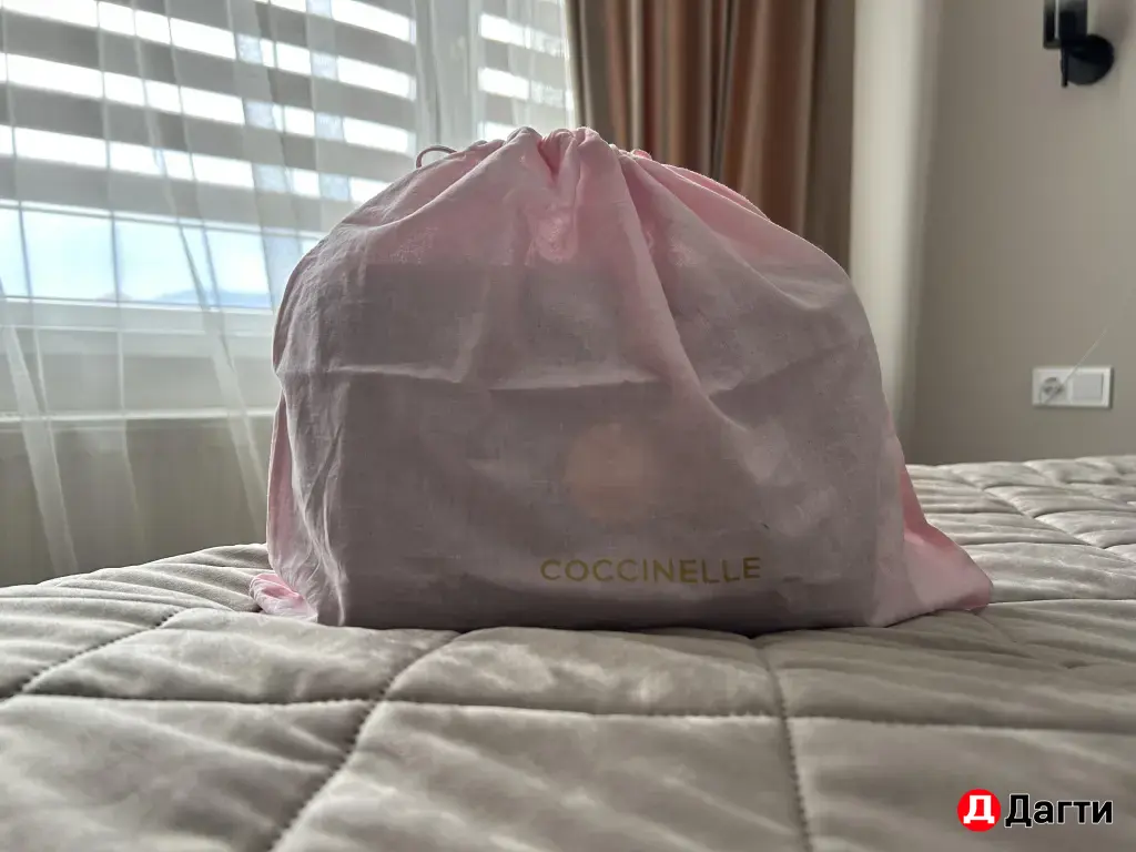 сумка coccinelle liya
