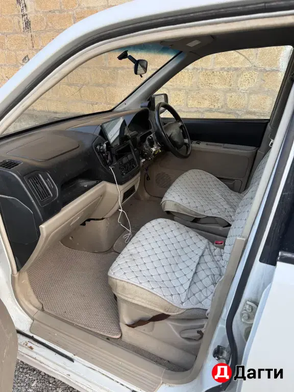 Mitsubishi Dingo, 2000 года