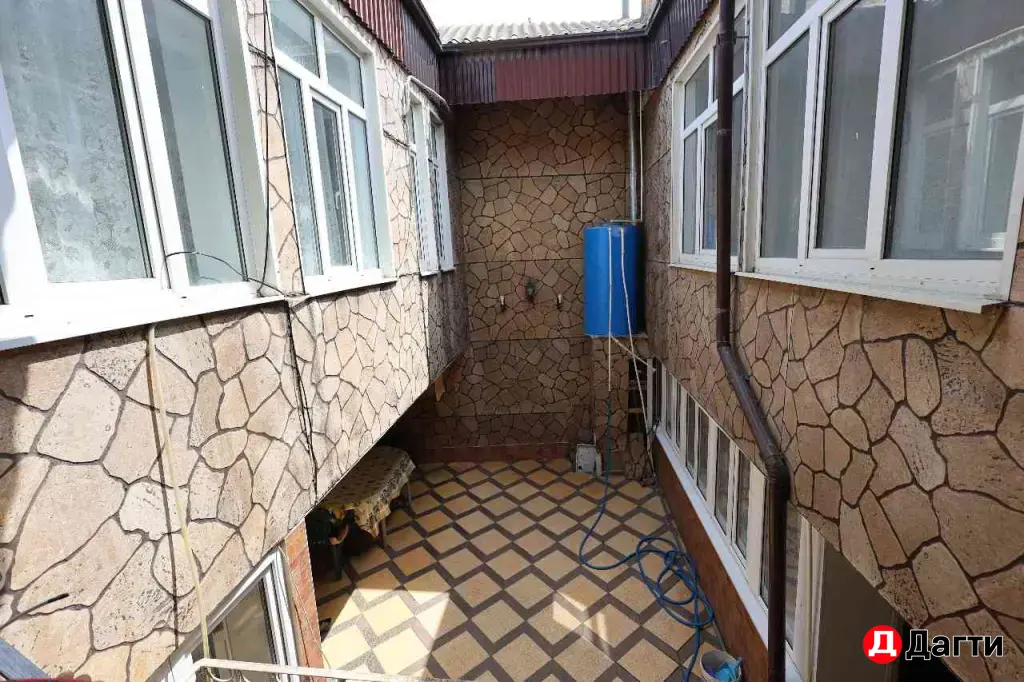 2-этажный дом в центре от собственника