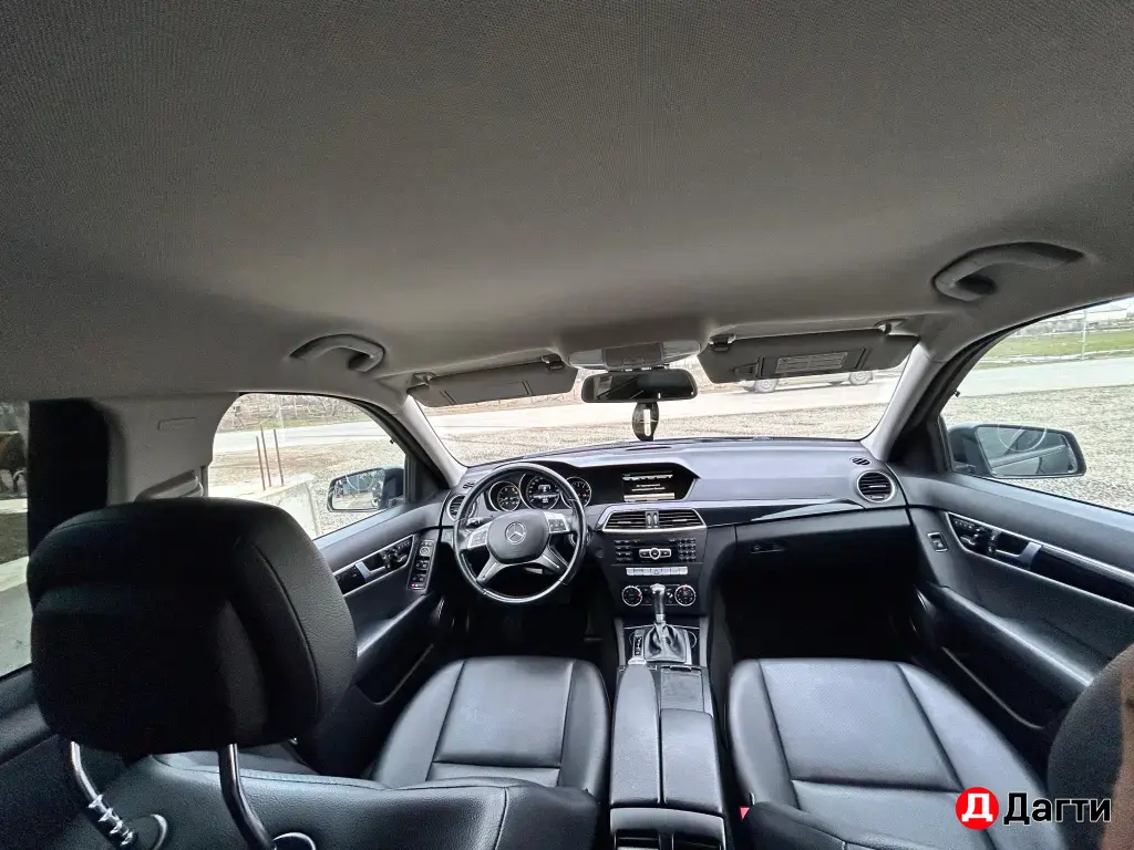 Mercedes-Benz C-Класс, 2012 года