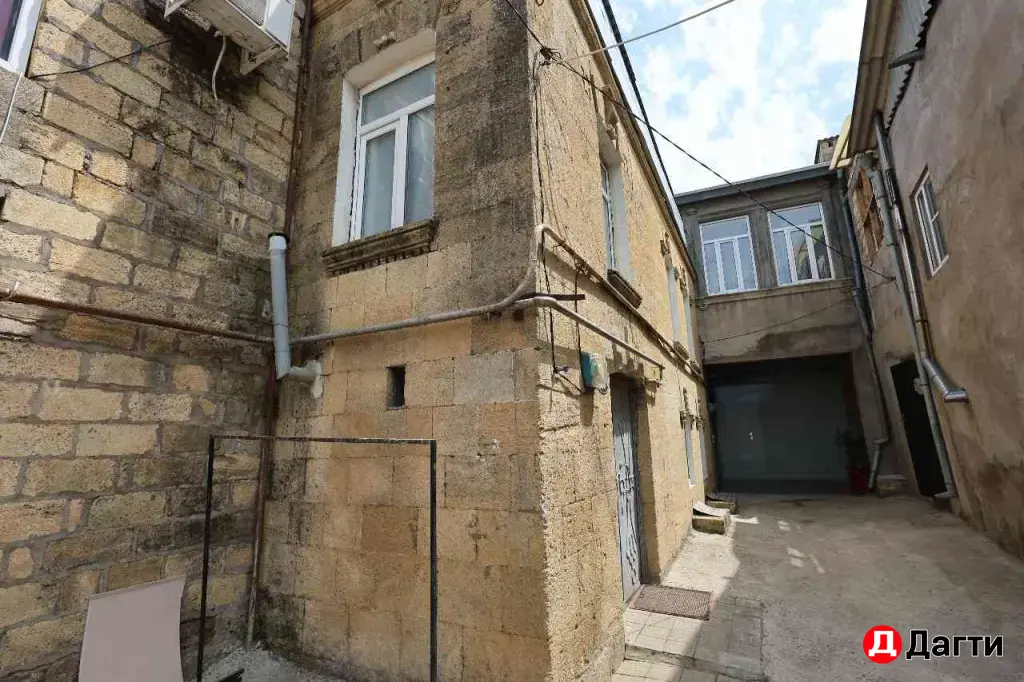 2-этажный дом в центре от собственника