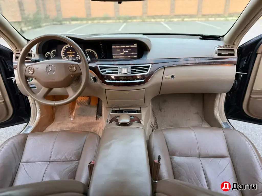 Mercedes-Benz S-Класс, 2006 года