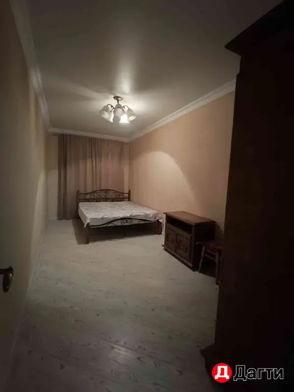 2 комн кв, 2/5 эт, Ю.Акаева