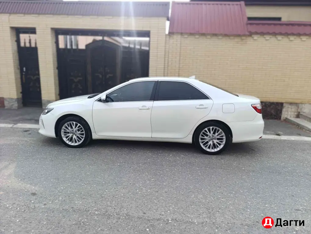 Toyota Camry, 2018 года