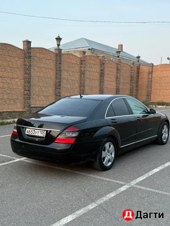 Mercedes-Benz S-Класс, 2006 года
