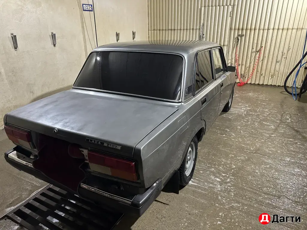 LADA (ВАЗ) 2107, 2011 года