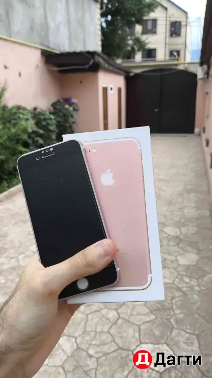 iPhone 7 128 Гб