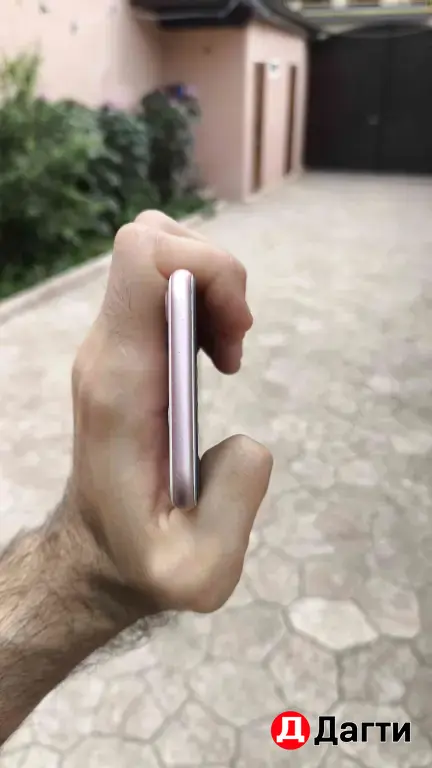 iPhone 7 128 Гб