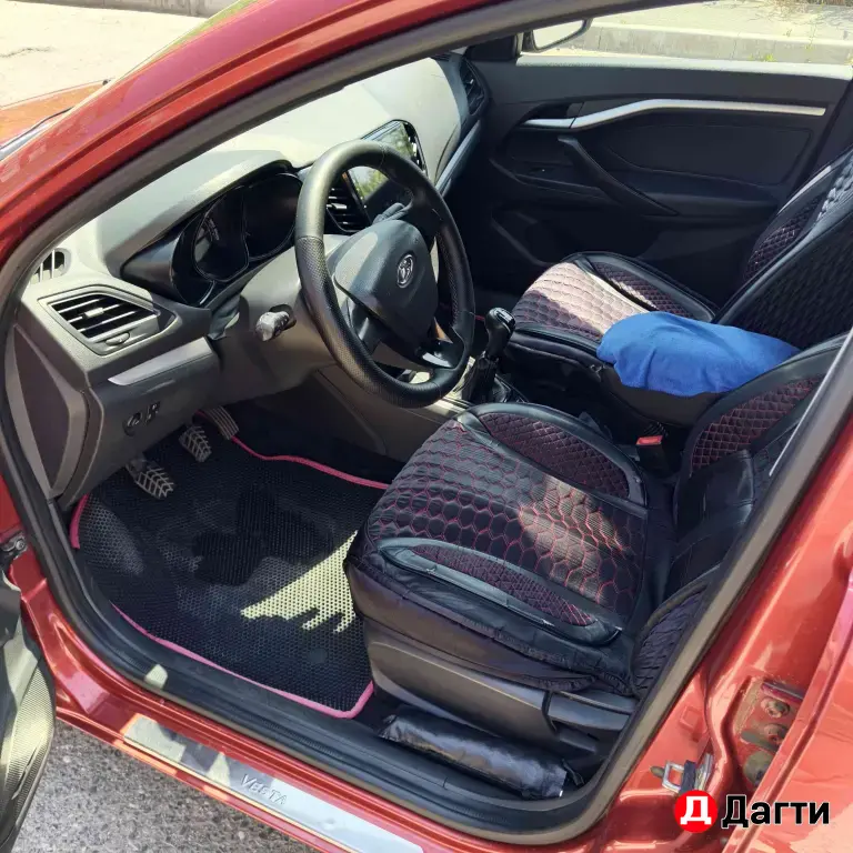 LADA (ВАЗ) Vesta, 2017 года