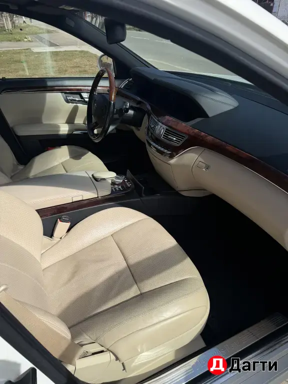 Mercedes-Benz S-Класс, 2008 года