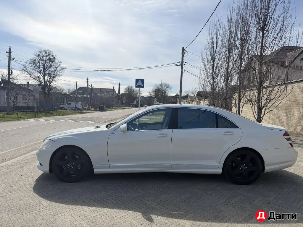 Mercedes-Benz S-Класс, 2008 года