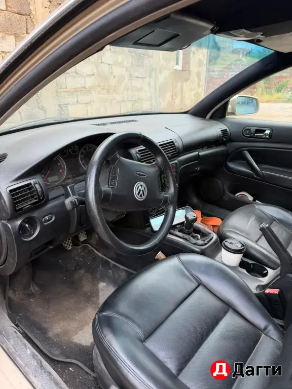 Volkswagen Passat (North America), 2001 года
