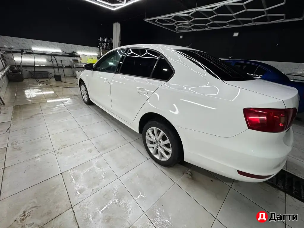 Volkswagen Jetta, 2012 года