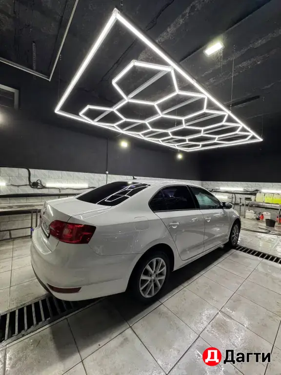 Volkswagen Jetta, 2012 года