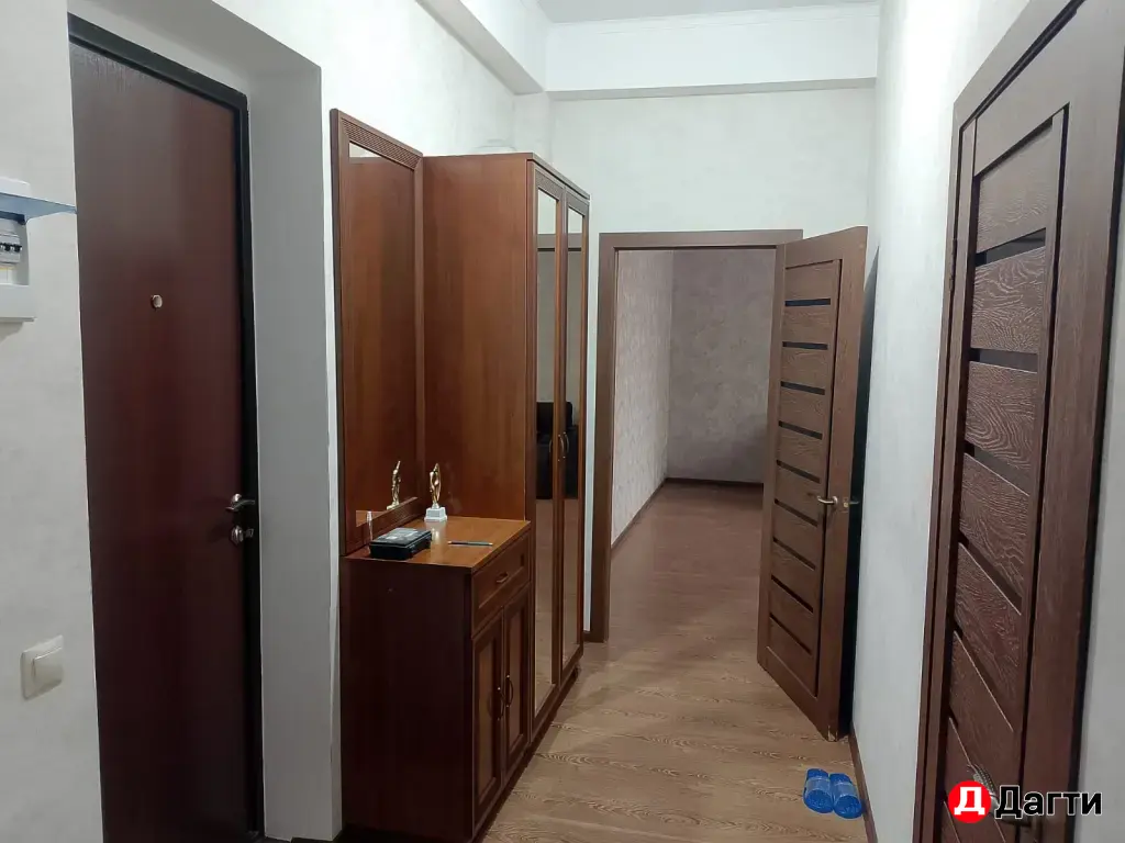 сдам 2 комнатную квартиру