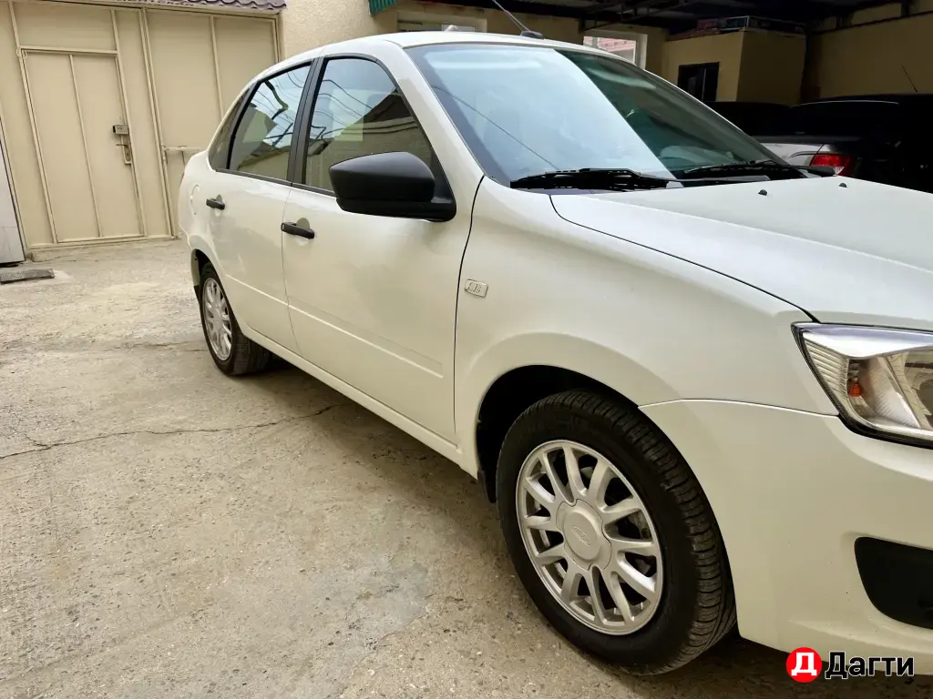 LADA (ВАЗ) Granta, 2018 года