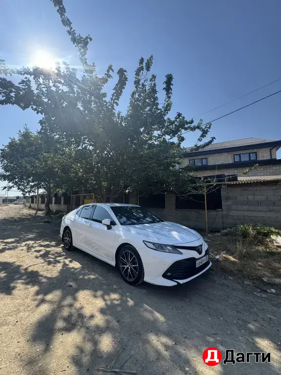 Toyota Camry, 2018 года