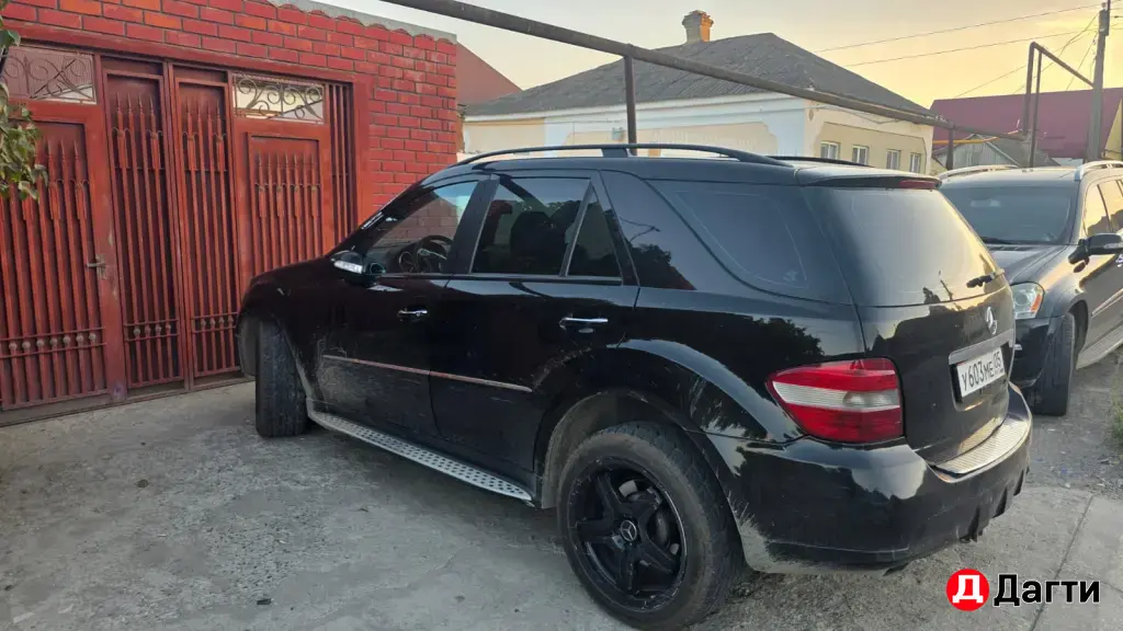 Mercedes-Benz M-Класс, 2008 года