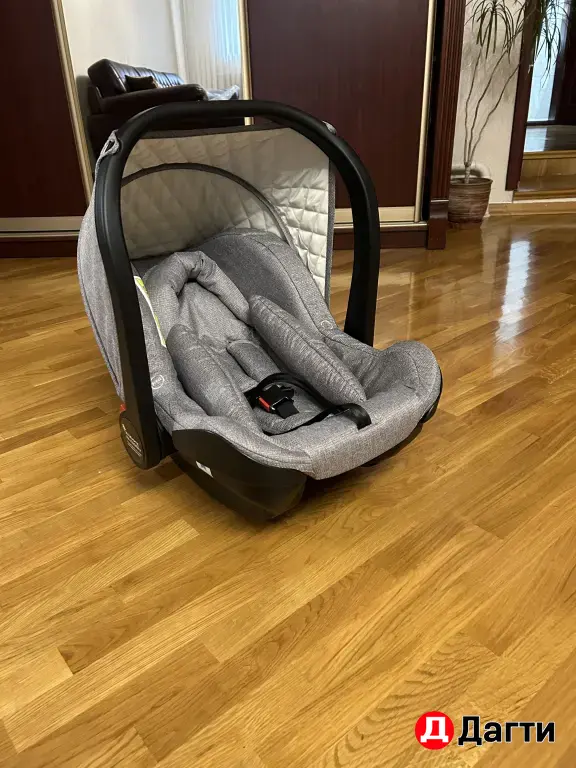 Коляска 3в1 Mow Baby Zoom