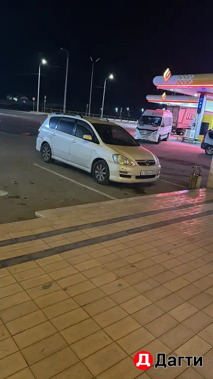 Toyota Ipsum, 2004 года