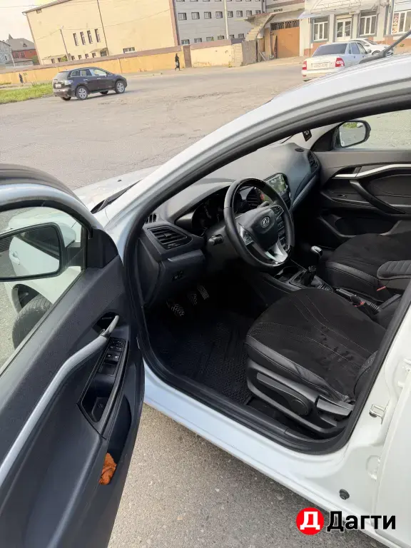 LADA (ВАЗ) Vesta, 2019 года