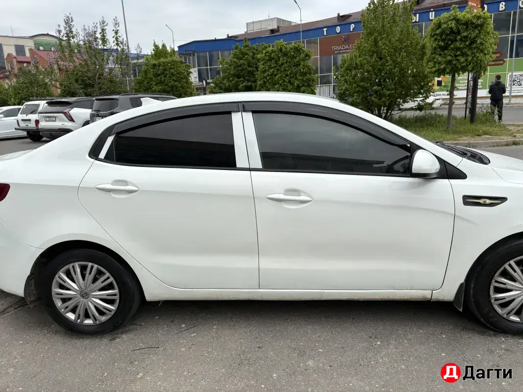 Kia Rio, 2015 года