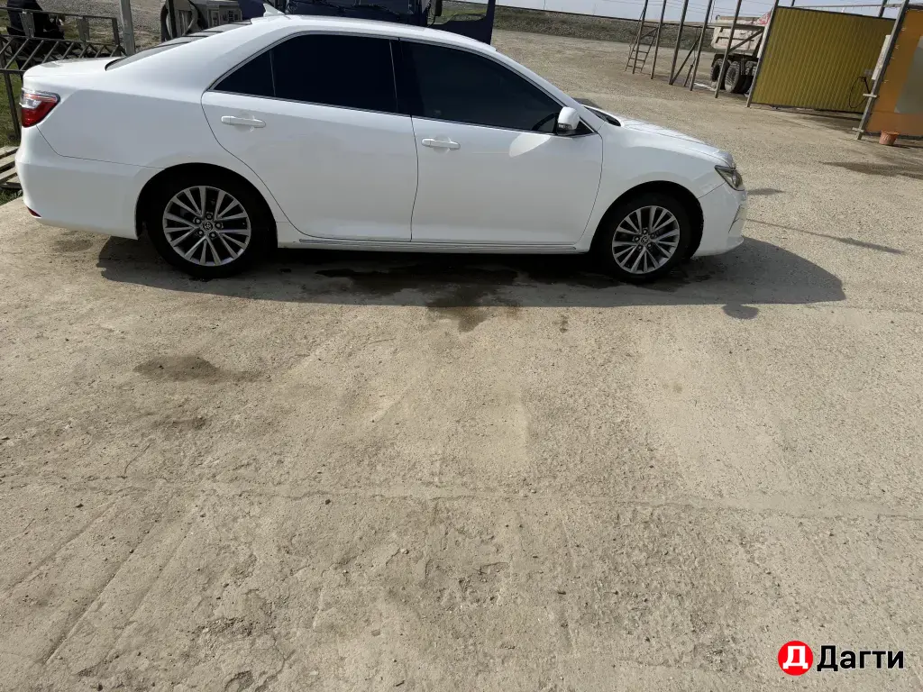 Toyota Camry, 2012 года