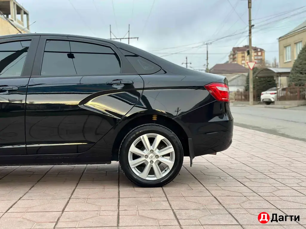 LADA (ВАЗ) Vesta, 2021 года