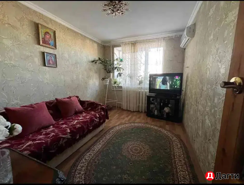 квартира в спальном районе города