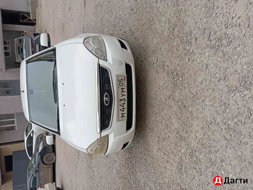 LADA (ВАЗ) Priora, 2011 года